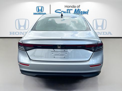 New 2026 Honda Accord SE image 6