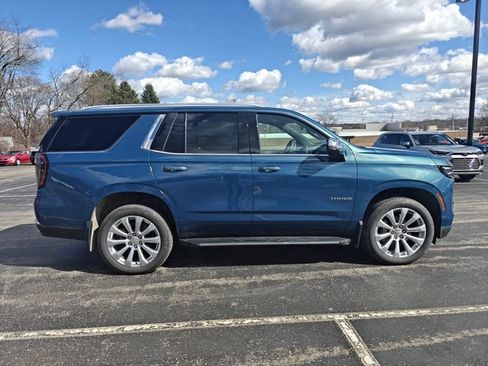 Used 2025 Chevrolet Tahoe Premier image 2