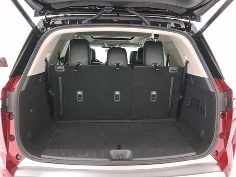 Used 2024 Nissan Pathfinder SL w/ SL Premium Package image 29