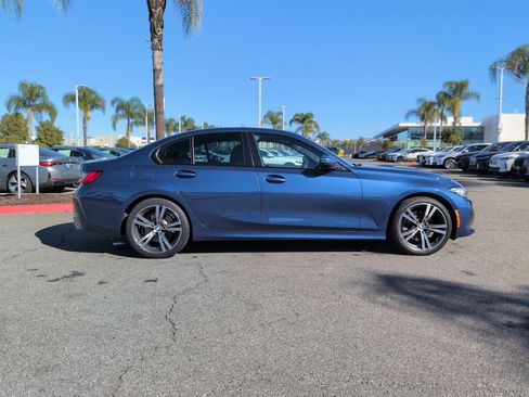 Certified 2023 BMW 330i Sedan w/ Premium Package image 11