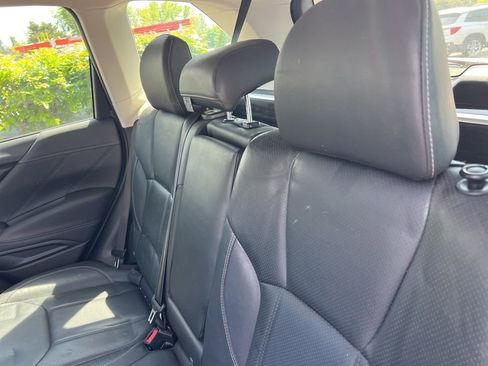 Used 2020 Subaru Forester Limited w/ Popular Package #3 AWD/4WD image 10