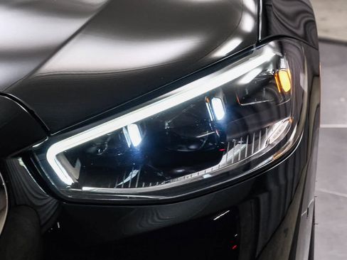 Used 2025 Mercedes-Benz S 580 4MATIC Sedan image 12