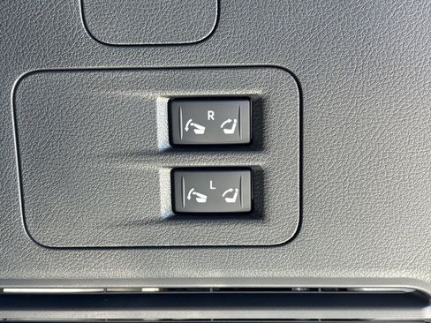 New 2026 INFINITI QX80 Pure w/ Cargo Package image 12