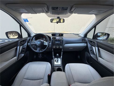 Used 2015 Subaru Forester 2.5i Premium w/ All-Weather Package AWD/4WD image 20