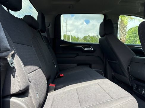 Used 2023 Chevrolet Silverado 1500 LT AWD/4WD image 30
