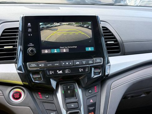 Used 2018 Honda Odyssey EX image 50