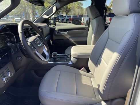 New 2026 GMC Sierra 1500 SLT w/ SLT Premium Plus Package image 14