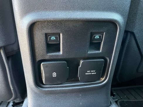 Used 2024 Ford Bronco Badlands AWD/4WD image 48