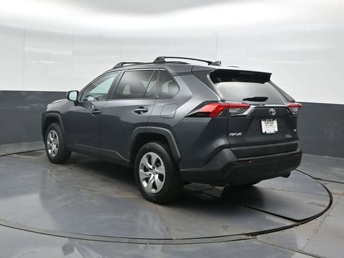 Used 2021 Toyota RAV4 LE w/ Carpet Mat Package (TMS) image 8