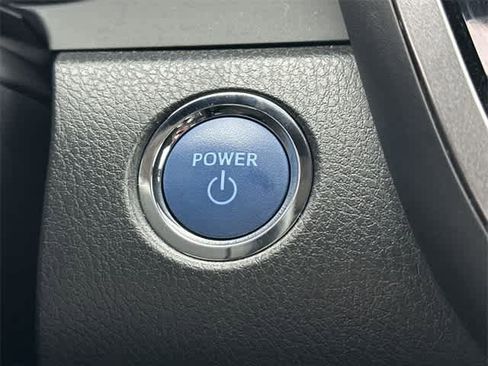 Used 2024 Toyota Camry LE image 10