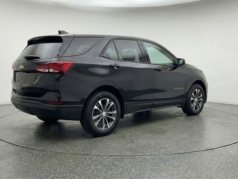 Used 2025 Chevrolet Equinox LT image 9