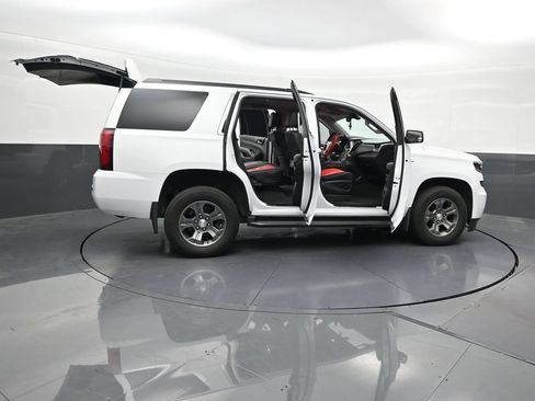 Used 2020 Chevrolet Tahoe LS RWD image 32