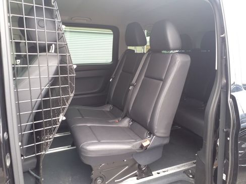 Used 2023 Mercedes-Benz Metris Passenger image 16