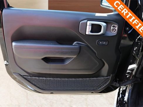 Used 2024 Jeep Wrangler Willys image 21