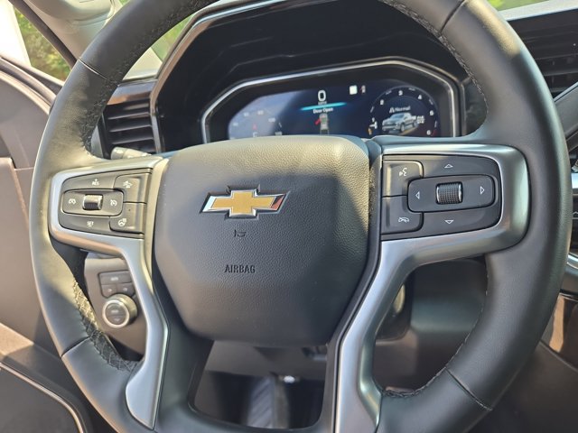 Used 2023 Chevrolet Silverado 1500 LT AWD/4WD image 20