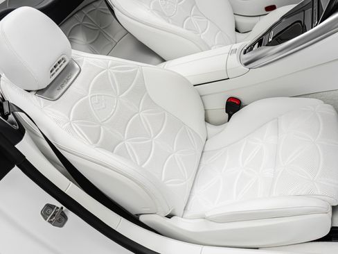 Used 2026 Mercedes-Benz Maybach SL 680 image 27