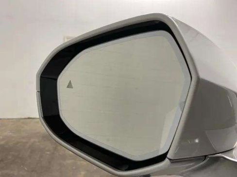 Used 2025 BMW 530i image 90