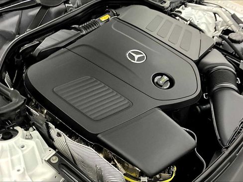 Certified 2025 Mercedes-Benz C 300 Sedan image 17