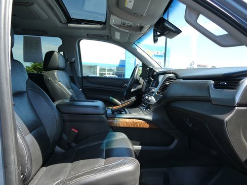Used 2016 Chevrolet Tahoe LTZ AWD/4WD image 13