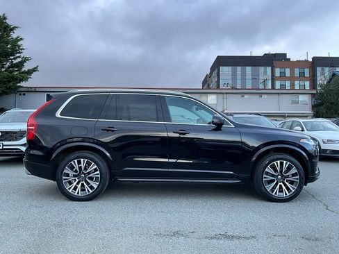 Used 2020 Volvo XC90 T5 Momentum w/ Protection Package Premier image 8