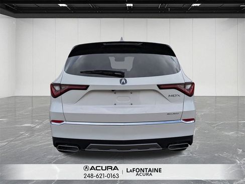 New 2026 Acura MDX SH-AWD image 4