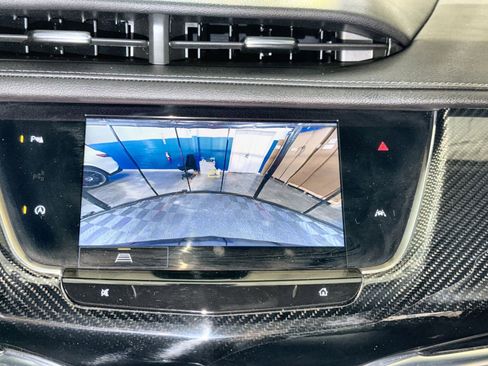 Used 2023 Cadillac XT6 Sport AWD/4WD image 38