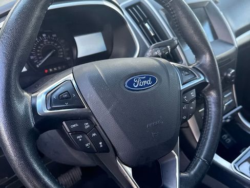 Used 2019 Ford Edge SEL w/ Equipment Group 201A FWD image 5