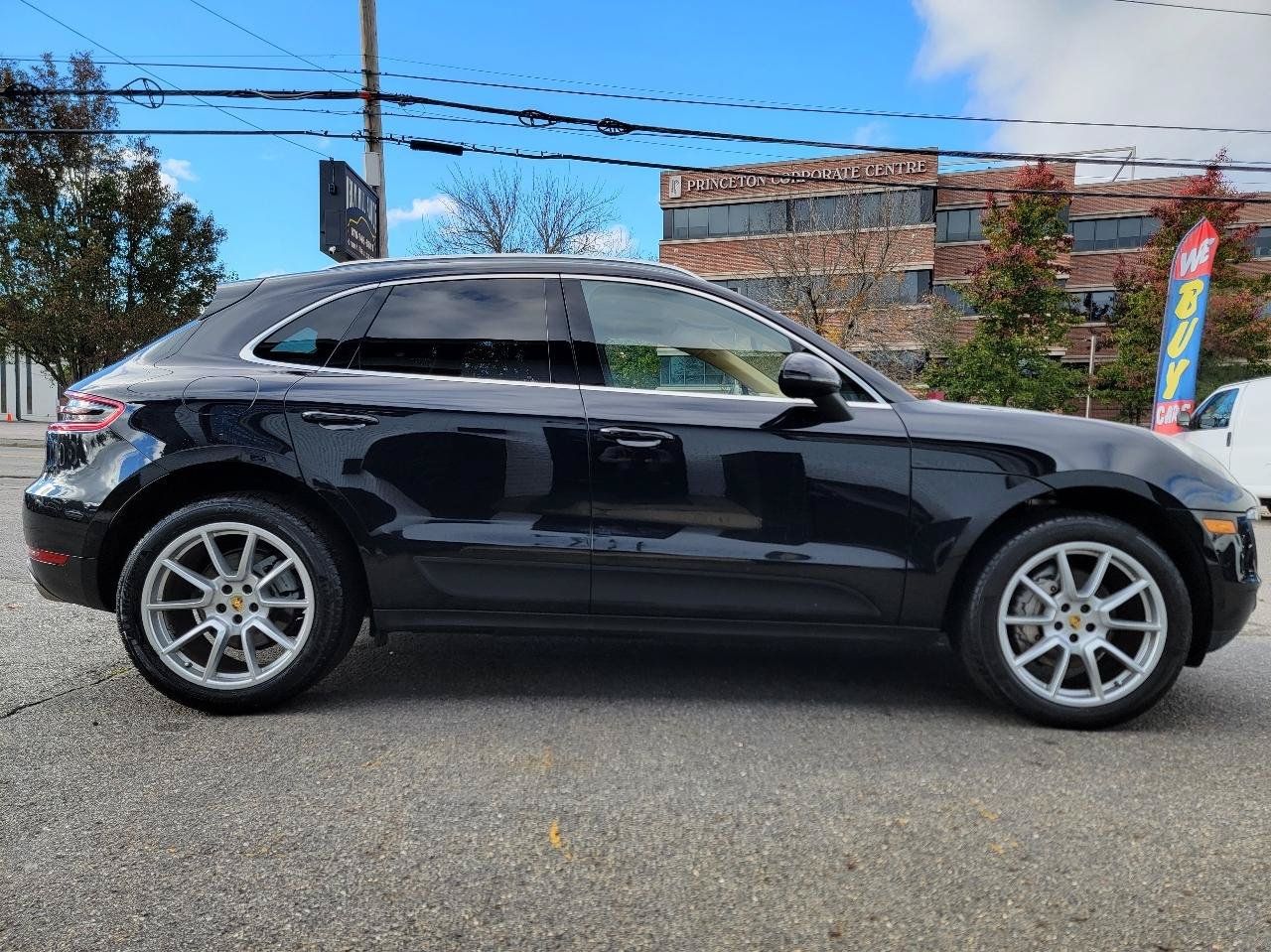 Used 2016 Porsche Macan S AWD/4WD image 6