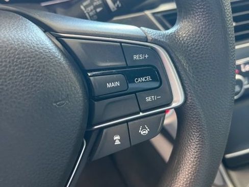 Used 2020 Honda Accord LX image 7