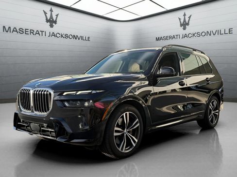Used 2023 BMW X7 xDrive40i w/ Executive Package image 7