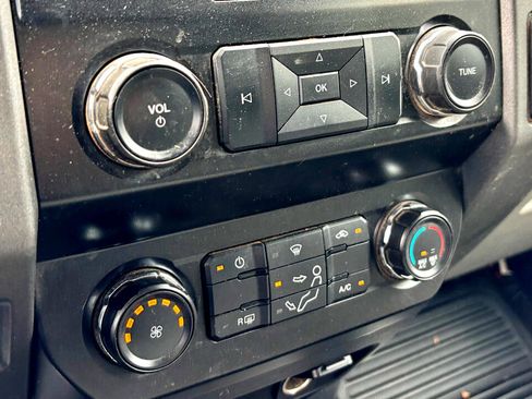 Used 2019 Ford F250 XL w/ Power Equipment Group image 20