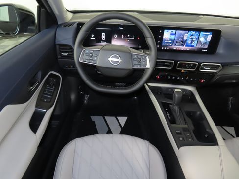 New 2026 Nissan Sentra SL w/ Floor Mat Package image 44