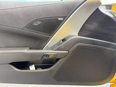 Used 2018 Chevrolet Corvette Z06 RWD image 37