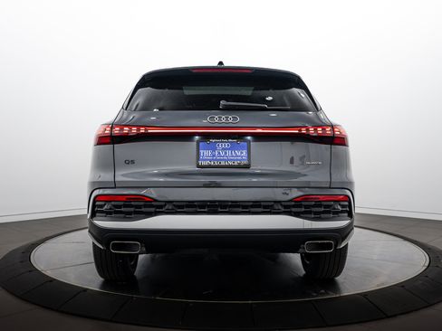 Used 2025 Audi Q5 Premium w/ Convenience Package AWD/4WD image 21