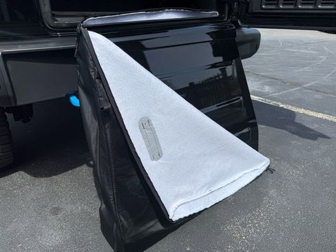 Used 2021 Jeep Wrangler Unlimited Rubicon 4xe w/ Steel Bumper Group image 39