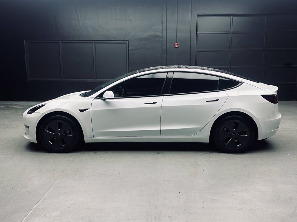 Used 2022 Tesla Model 3 RWD image 5
