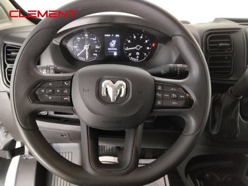 Used 2026 RAM ProMaster 2500 w/ Convenience Group FWD image 12