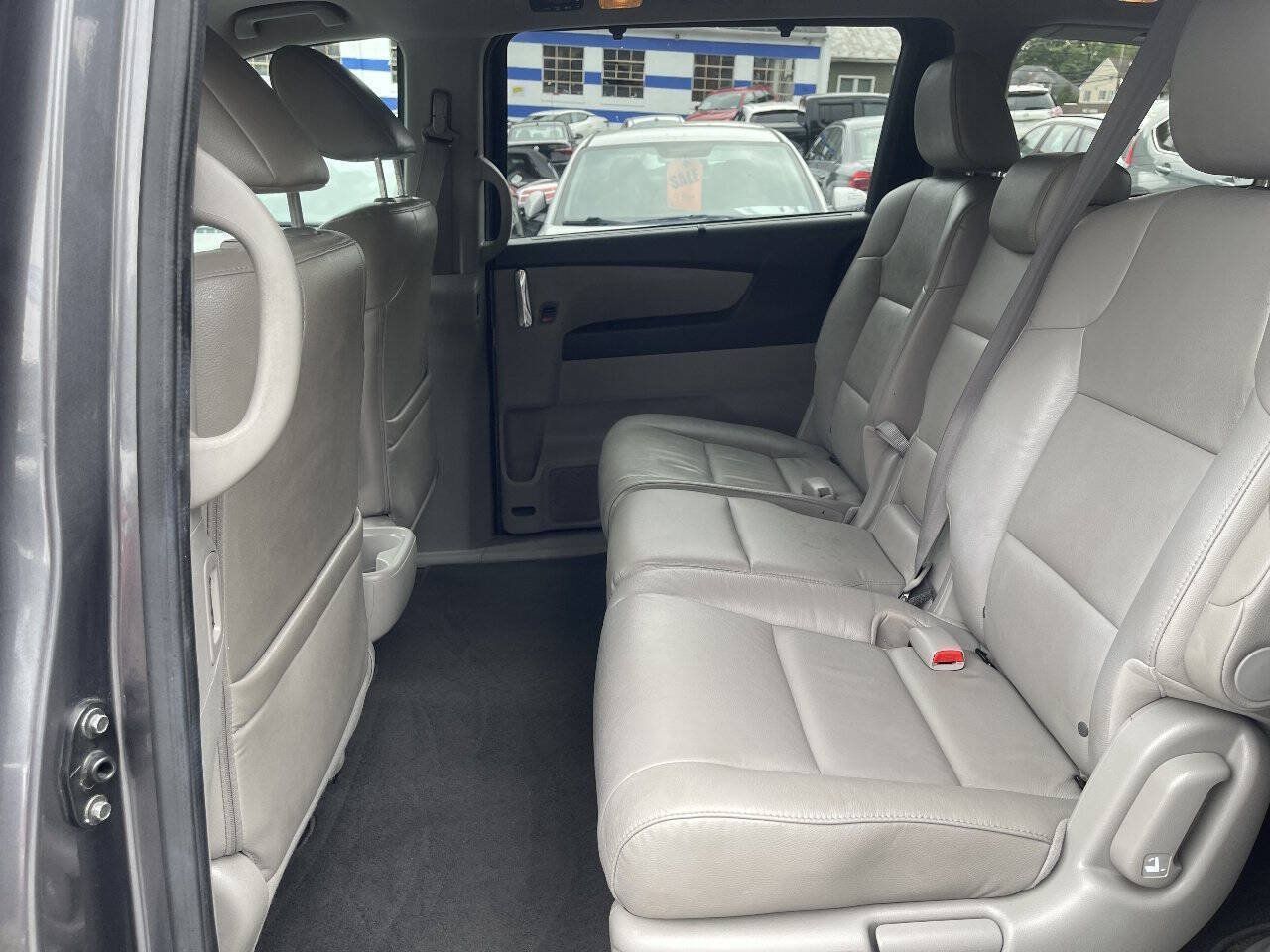 Used 2014 Honda Odyssey EX-L image 18