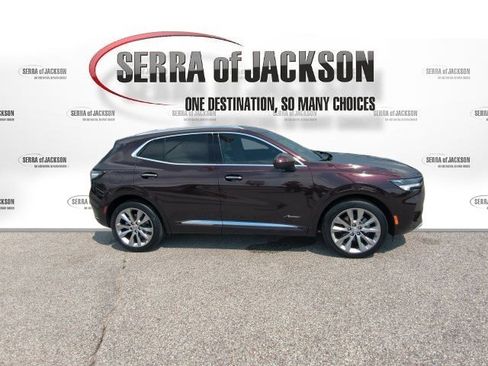 Used 2023 Buick Envision Avenir FWD image 10