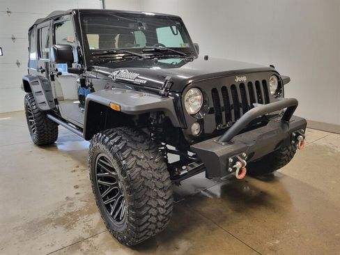 Used 2016 Jeep Wrangler Unlimited Sport w/ Quick Order Package 24S AWD/4WD image 12