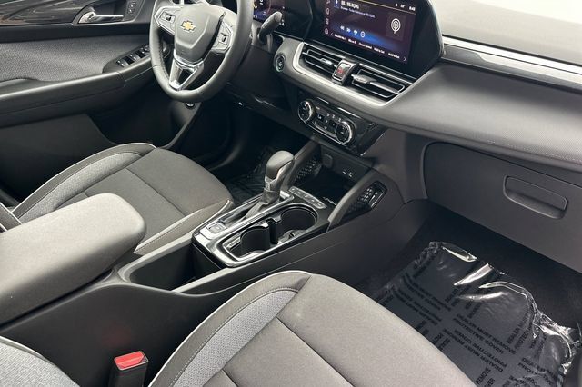 New 2026 Chevrolet TrailBlazer LT w/ Convenience Package AWD/4WD image 23