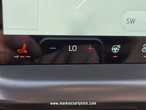 New 2025 Ford Escape SE image 18