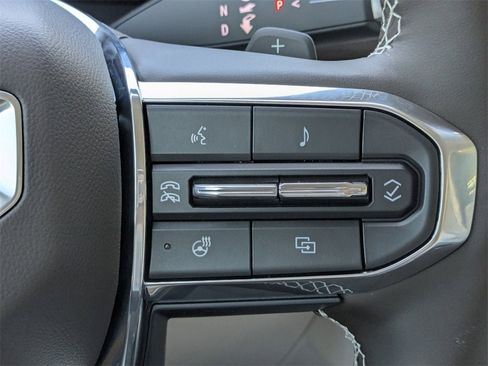 New 2026 GMC Acadia Denali w/ Super Cruise Package image 28