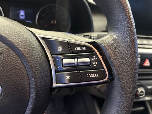 Used 2021 Kia Forte LXS FWD image 15