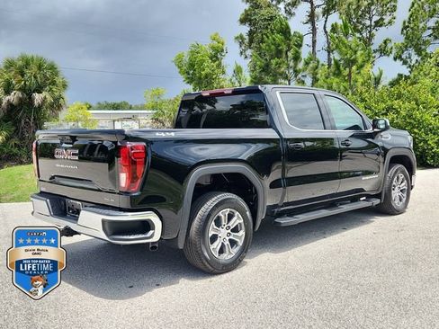New 2026 GMC Sierra 1500 SLE AWD/4WD image 4
