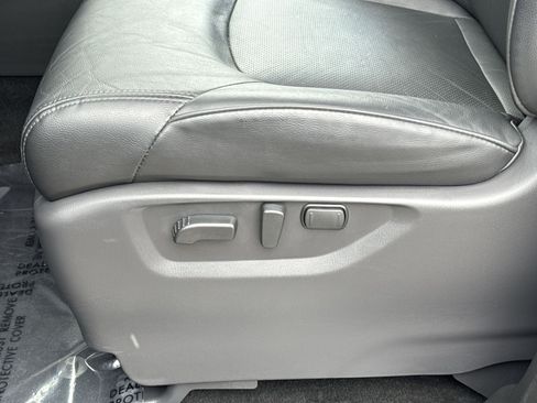 Used 2023 Nissan Armada SL w/ Cargo Package AWD/4WD image 14