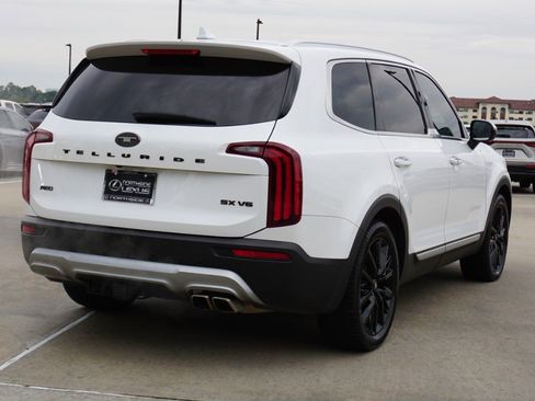 Used 2020 Kia Telluride SX w/ SX Prestige Package image 6
