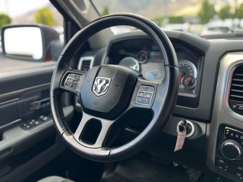 Used 2019 RAM 1500 Big Horn AWD/4WD image 11