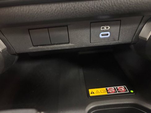 Used 2024 Toyota Grand Highlander AWD image 13