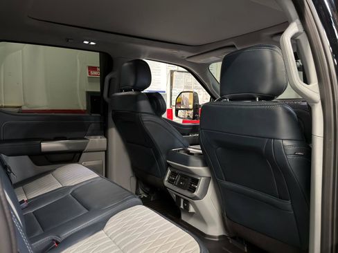 Used 2024 Ford F250 Limited w/ FX4 Off-Road Package image 32